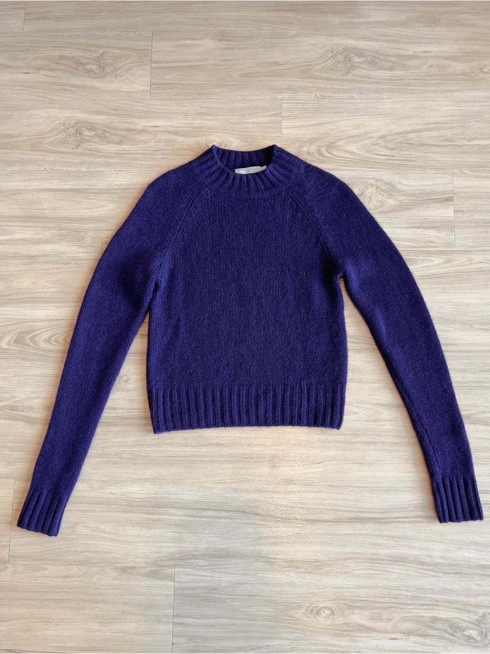 Vince 100% Cashmere Mock Neck Sweater in Plum Purple